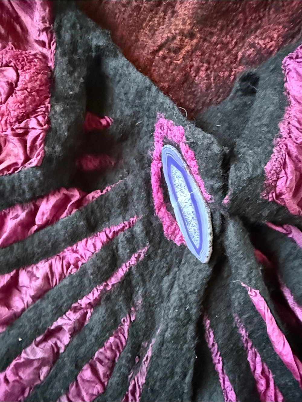 Hand Crafted Pink & Black Hooded Draped Cape 100%Painting silk and 100%wool - Picture 8 of 12